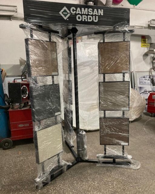 Kendi ekseninde dönen ürün tanıtım standı #monoreklam