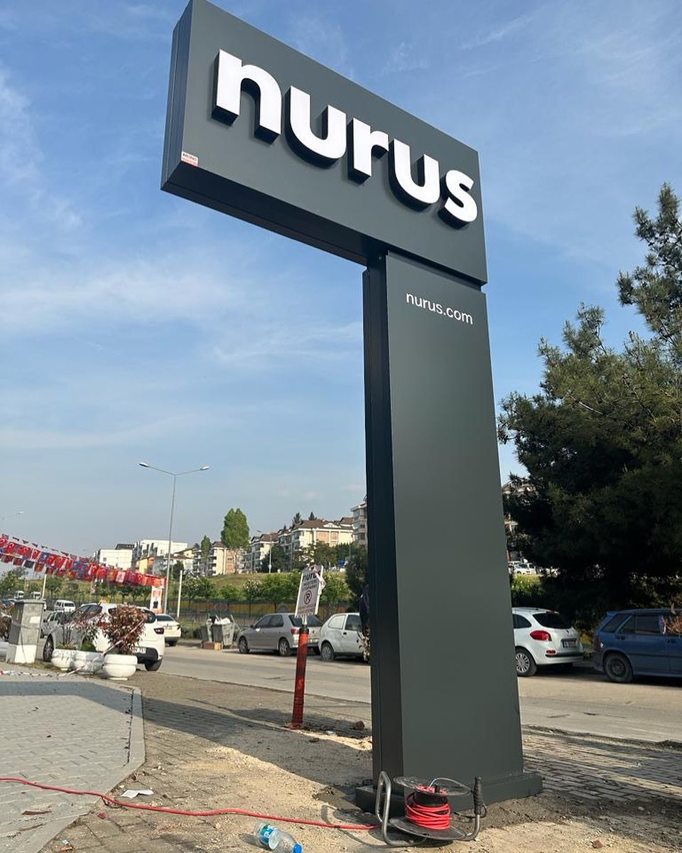 Nurus Bursa Mağaza..! #totem #nurusofficefurniture #monoreklam