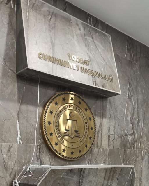 Satine gold paslanmaz ışıklı logo çalışması #yozgatcumhuriyetsavcılığı #monoreklam